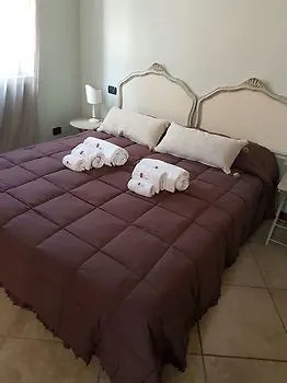 לינה וארוחת בוקר Residenza Roccaforte Scaligera 4*