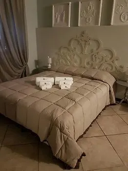 Residenza Roccaforte Scaligera לינה וארוחת בוקר