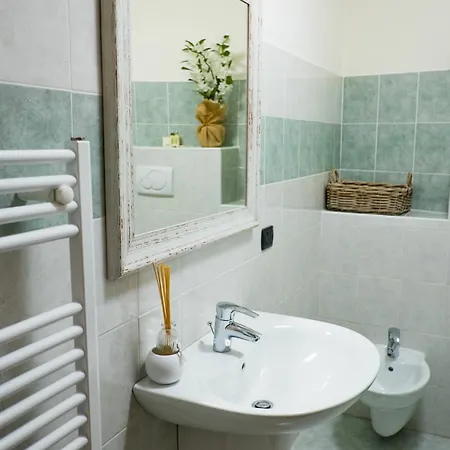 فندق مبيت وإفطار Residenza Roccaforte Scaligera 4*