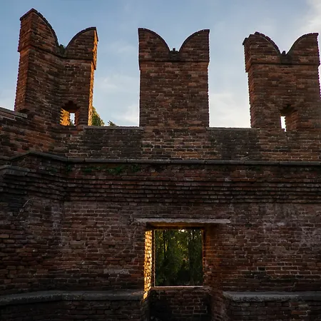 Bed & Breakfast Residenza Roccaforte Scaligera 4*