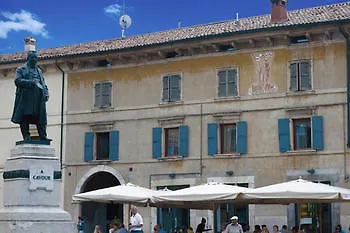 Residenza Roccaforte Scaligera 4* Verona