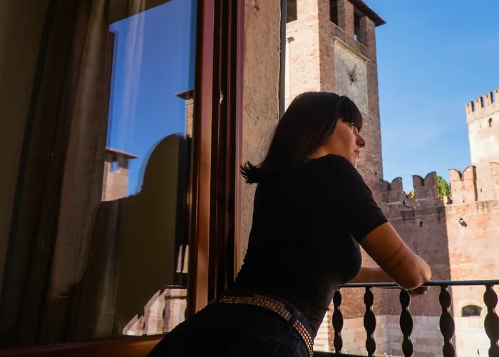 Residenza Roccaforte Scaligera Panzió 4*