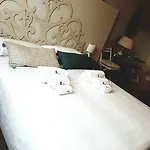 住宿加早餐酒店 Residenza Roccaforte Scaligera 维罗纳