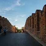 Residenza Roccaforte Scaligera Bed and Breakfast 4*